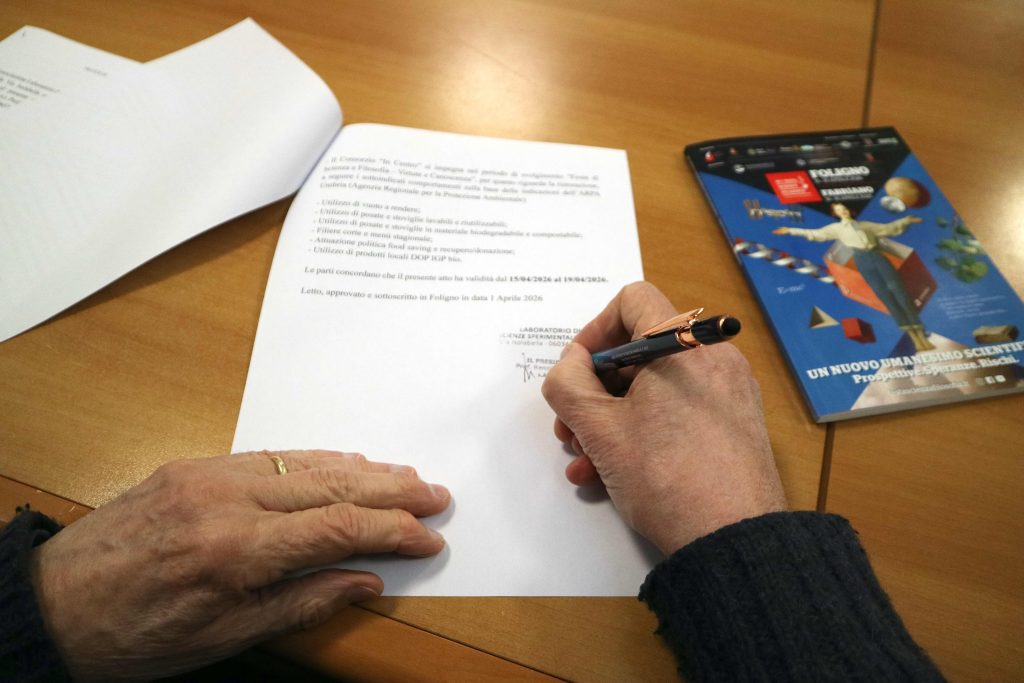 firma del protocollo d'intesa con il Consorzio "In Centro"